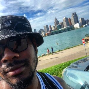 Meet your Posher, Dane